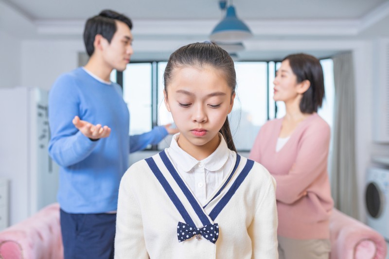 深圳离婚律师:离婚协议约定房产归子女,一方反悔能撤销赠与吗?