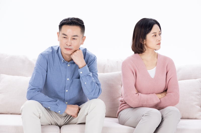 深圳婚姻家事律师:一方的网络账号、直播收益等虚拟财产,离婚时如何分割?